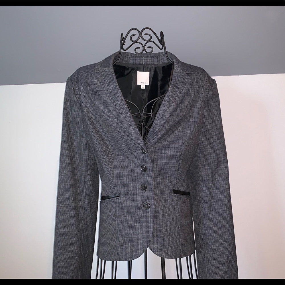 High fashion four button jacket